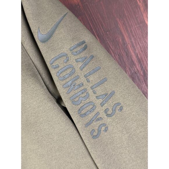 Nike Dallas Cowboys Salute To Service‎ Thermafit 2022 Green Camo Kids Medium EUC - Picture 7 of 11